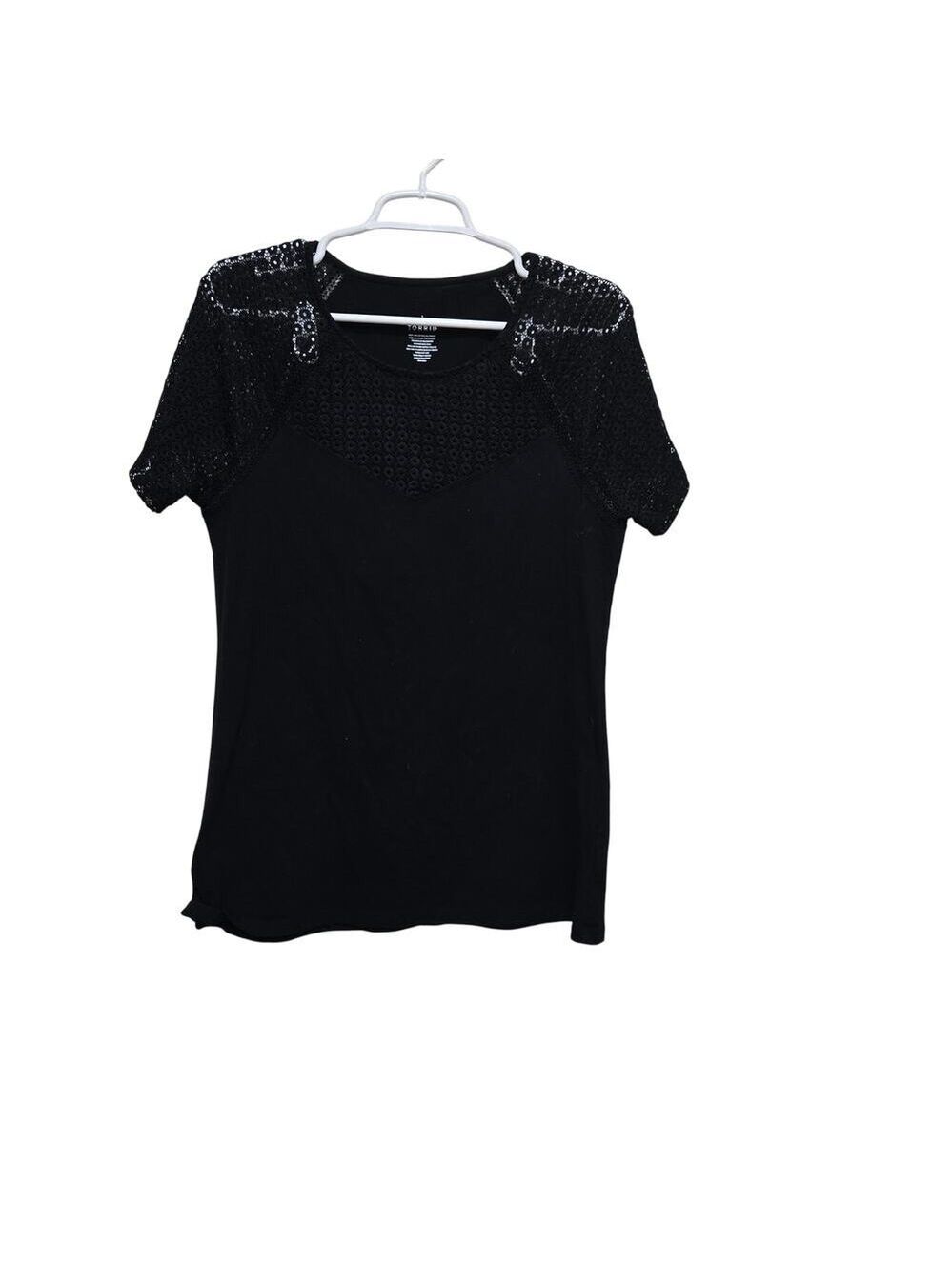 Torrid Size 1 Black Lace Yoke Short Sleeve Top Plus Size